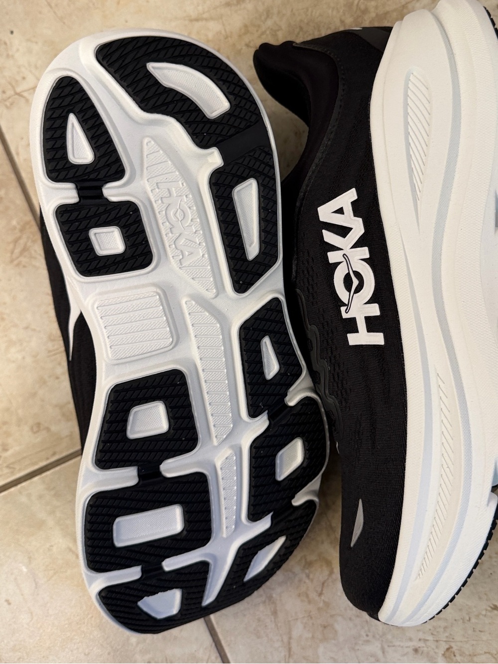 HOKA Bondi 9 X-Wide Men’s Size 10.5 4E Black White Running Shoes 👟 - Picture 4 of 8